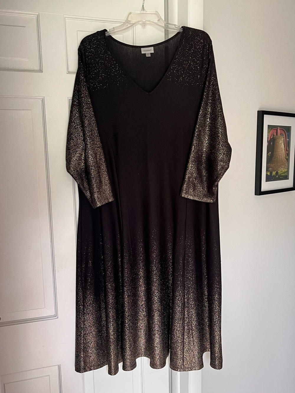 Avenue Black and Metallic Gold Long Sleeve Women's Dress